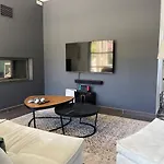 Artos - Piscine - 300 M2 Villa