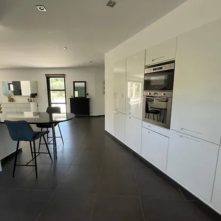 Villa Artos - Piscine - 300 M2