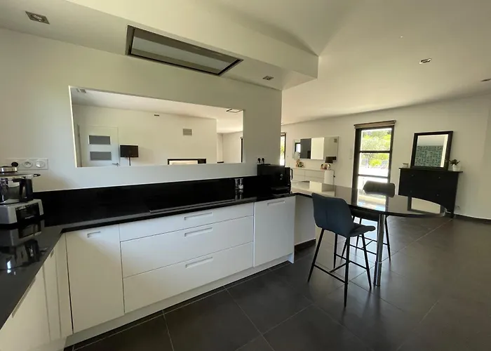 Artos - Piscine - 300 M2 Villa Carcassonne