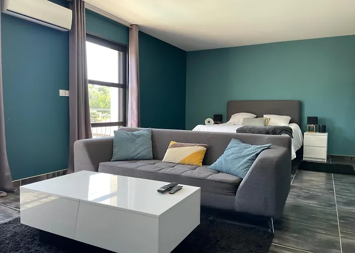 Artos - Piscine - 300 M2 Villa